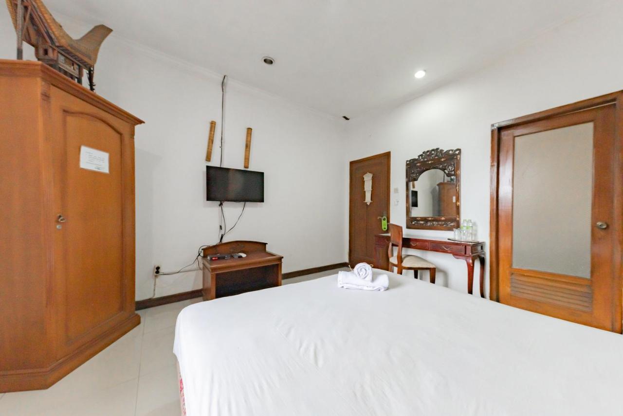 Hotel O Bandung Near Stadion Siliwangi Formerly The Ethnic Hotel Bandung Exterior photo